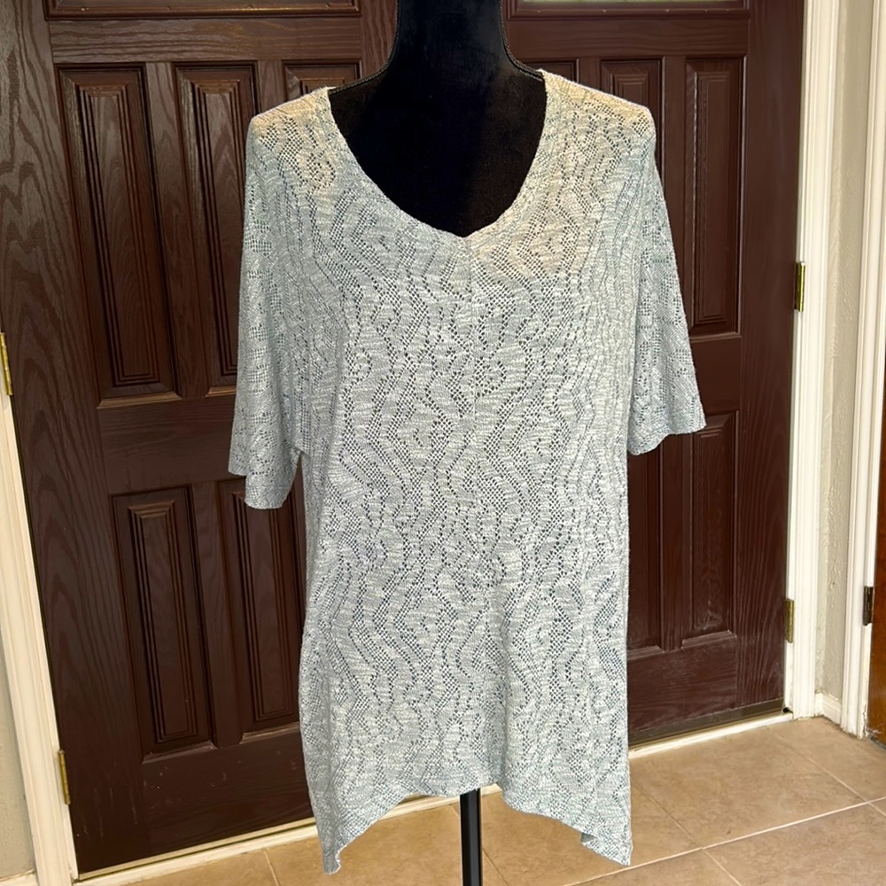 soft surroundings lightweight thin knit sweater quarter length sleeve Medium EUC